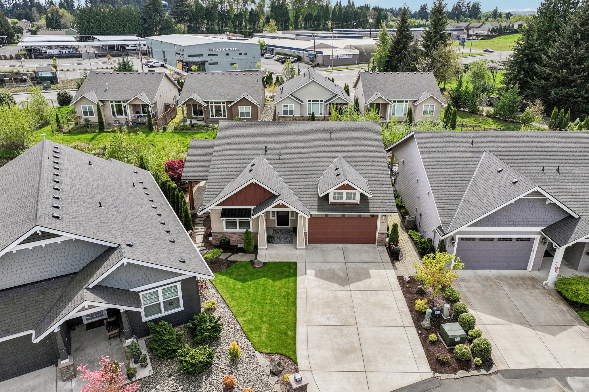 NE 64th Rd-S1804-050.jpg