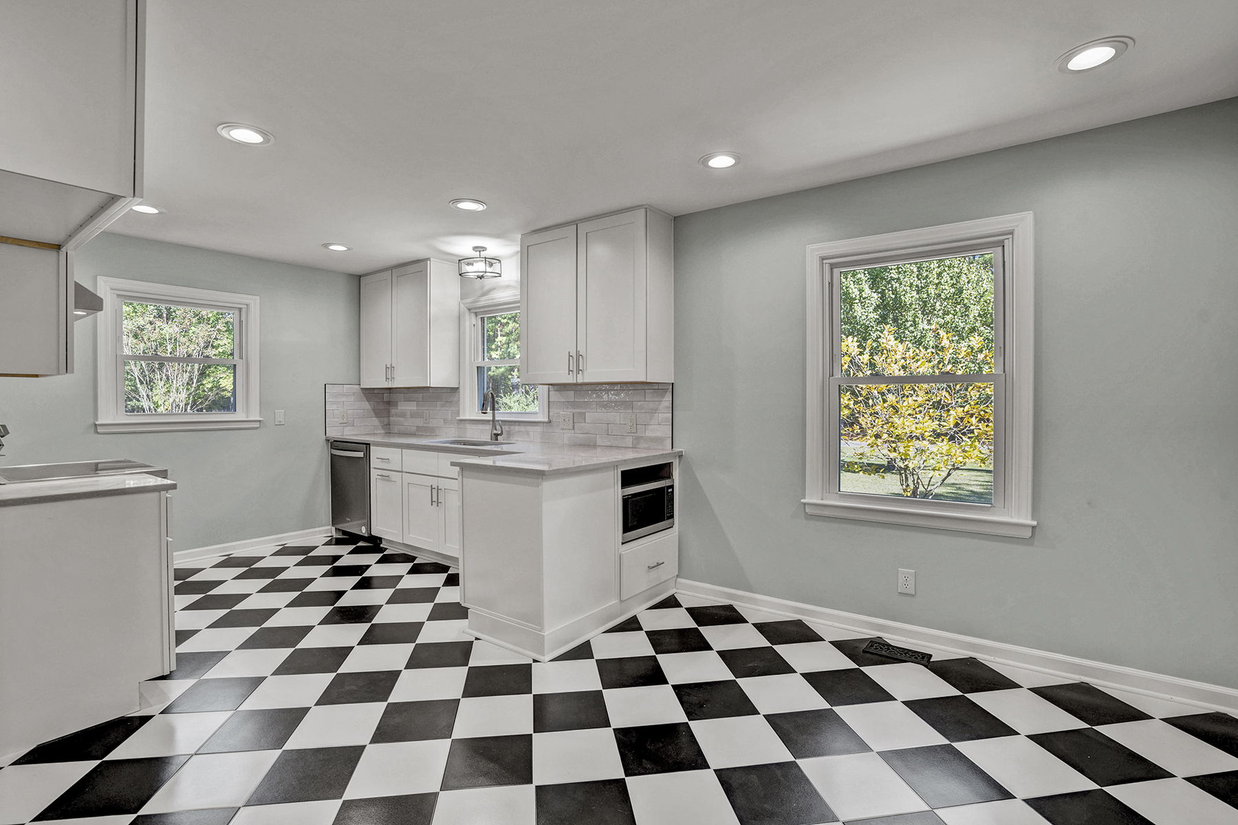 Dining Room/Kitchen