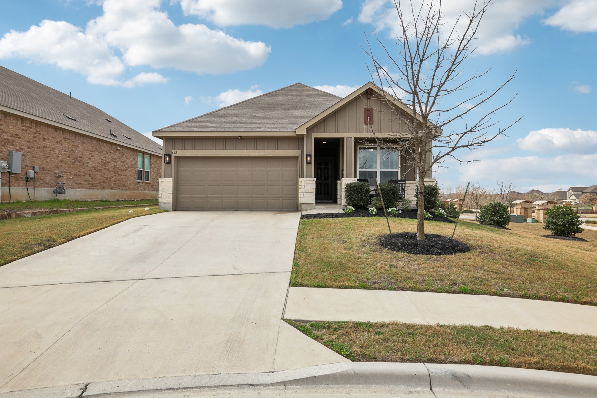 Bayberry Cir-S0603-002.jpg