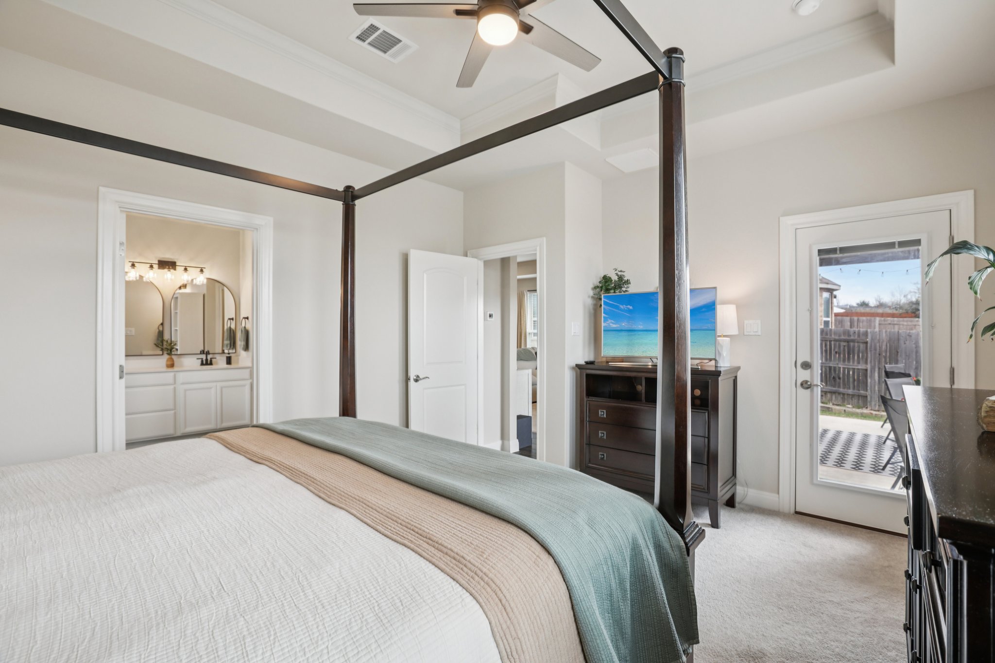 Bayberry Cir-S0603-029.jpg