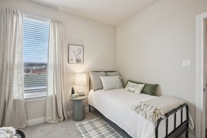 Bayberry Cir-S0603-036.jpg