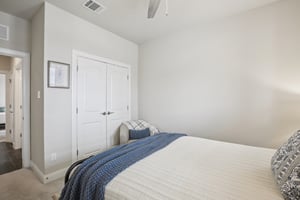 Bayberry Cir-S0603-040.jpg