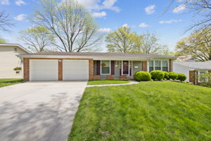 642 Lilac Ave, Webster Groves, MO 63119, USA Photo 31