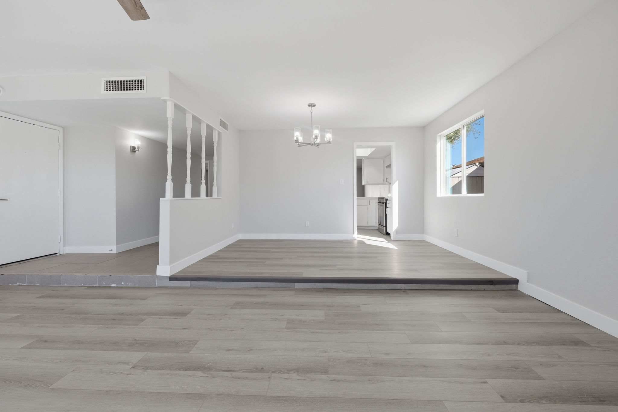 Living/Dining Room