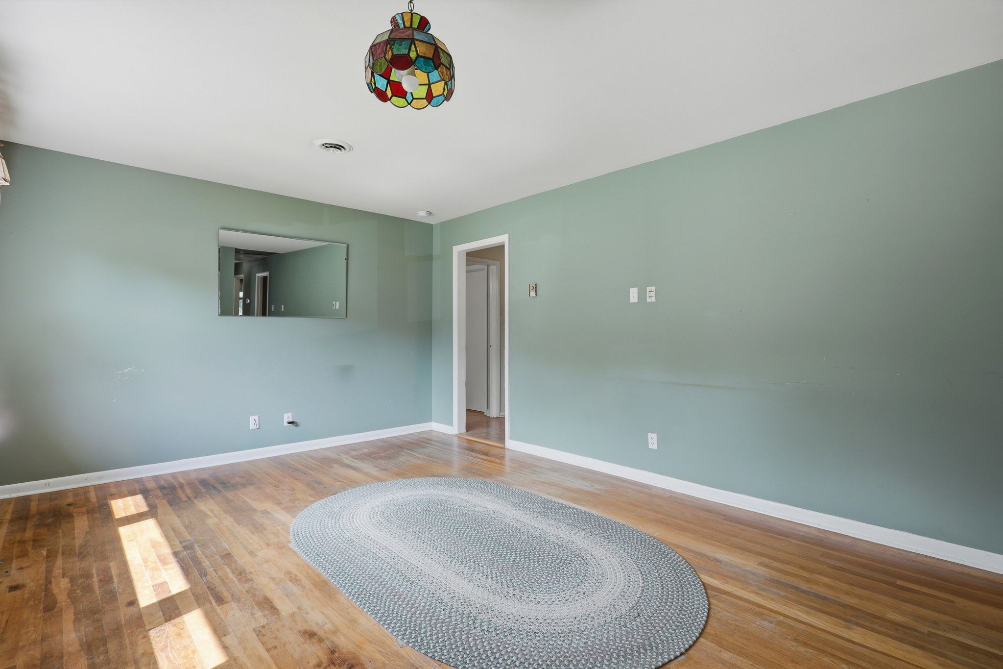 07-Living Room