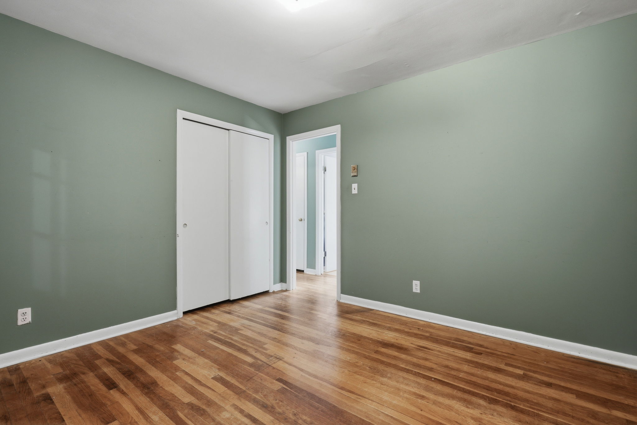 16-Dining Room