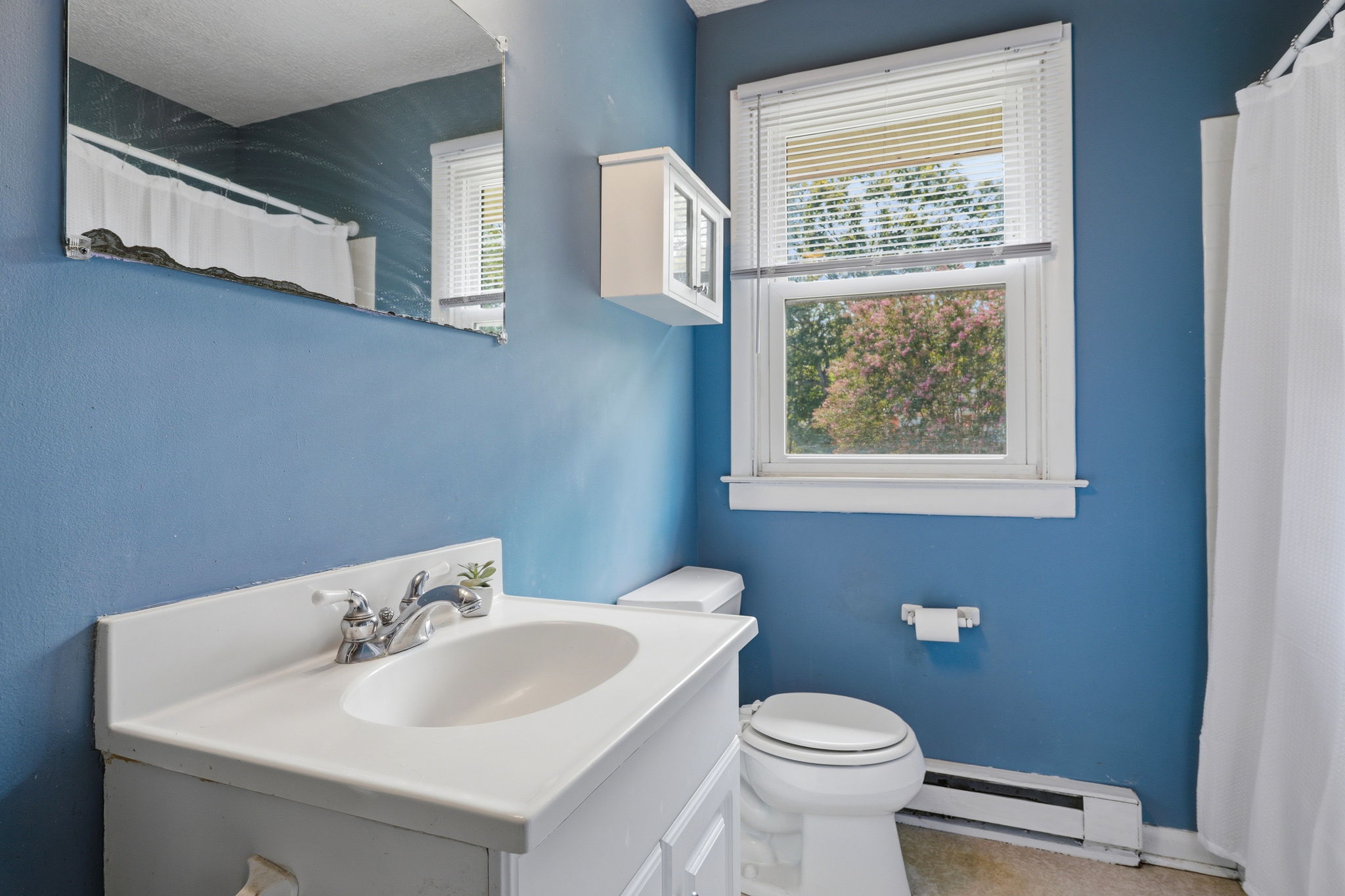 23-Hall Bath