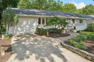 James Ave S-004.jpg