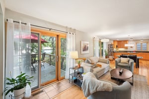 James Ave S-008.jpg