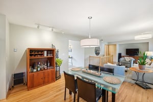 James Ave S-015.jpg