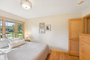 James Ave S-026.jpg