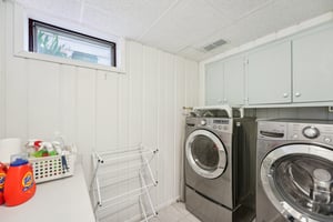 James Ave S-033.jpg
