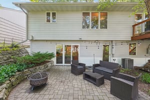 James Ave S-036.jpg