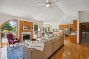 James Ave S-010.jpg