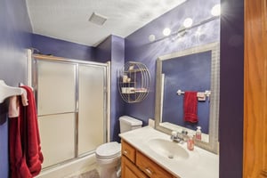 James Ave S-033.jpg
