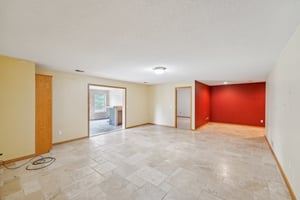 James Ave S-036.jpg