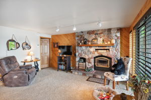 04_Interior