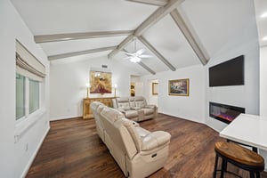 6422 Waltway Dr, Houston, TX 77008-005.jpg