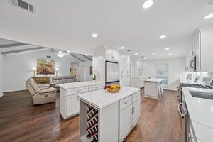 6422 Waltway Dr, Houston, TX 77008-011.jpg