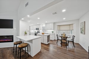 6422 Waltway Dr, Houston, TX 77008-012.jpg