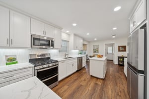 6422 Waltway Dr, Houston, TX 77008-013.jpg