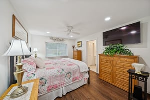 6422 Waltway Dr, Houston, TX 77008-015.jpg