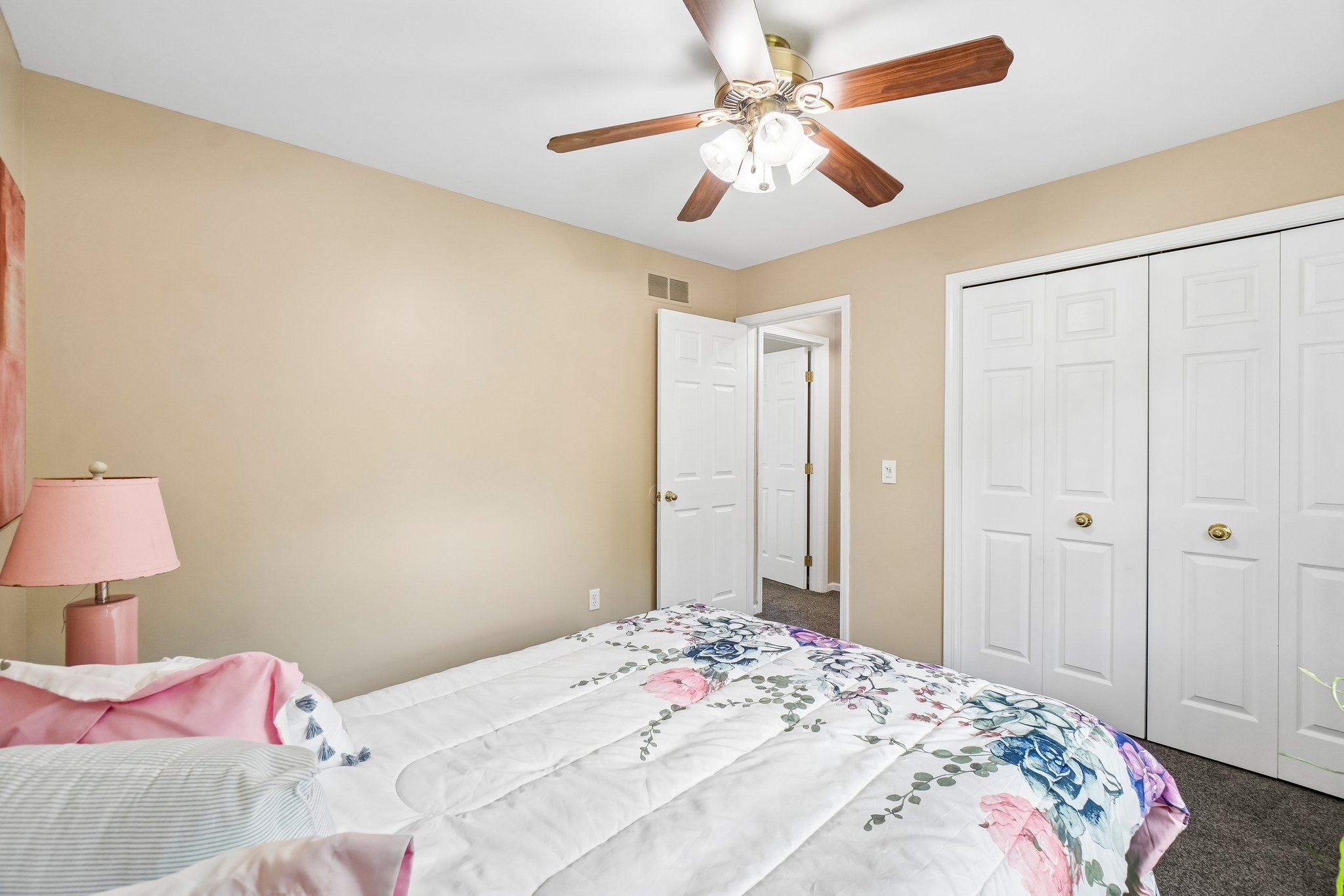 - 6423 Southampton Dr-S2407-024.jpg