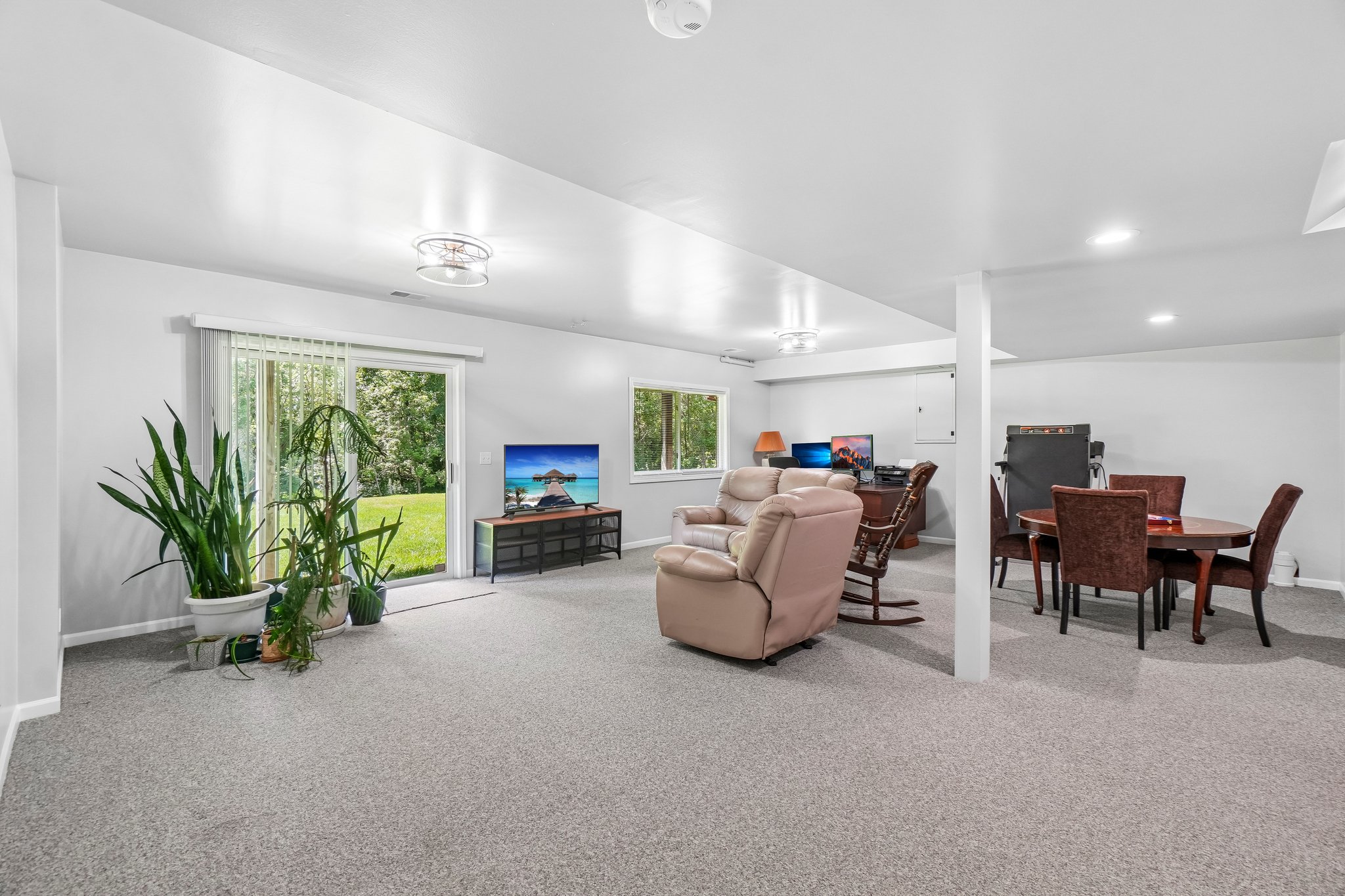- 6423 Southampton Dr-S2407-027.jpg