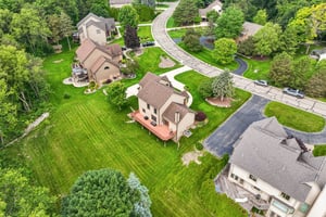 Southampton Dr-S0807-047.jpg