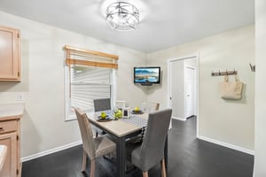 - 6423 Southampton Dr-S2407-012.jpg