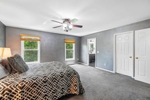 - 6423 Southampton Dr-S2407-018.jpg