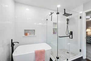 - 6423 Southampton Dr-S2407-020.jpg