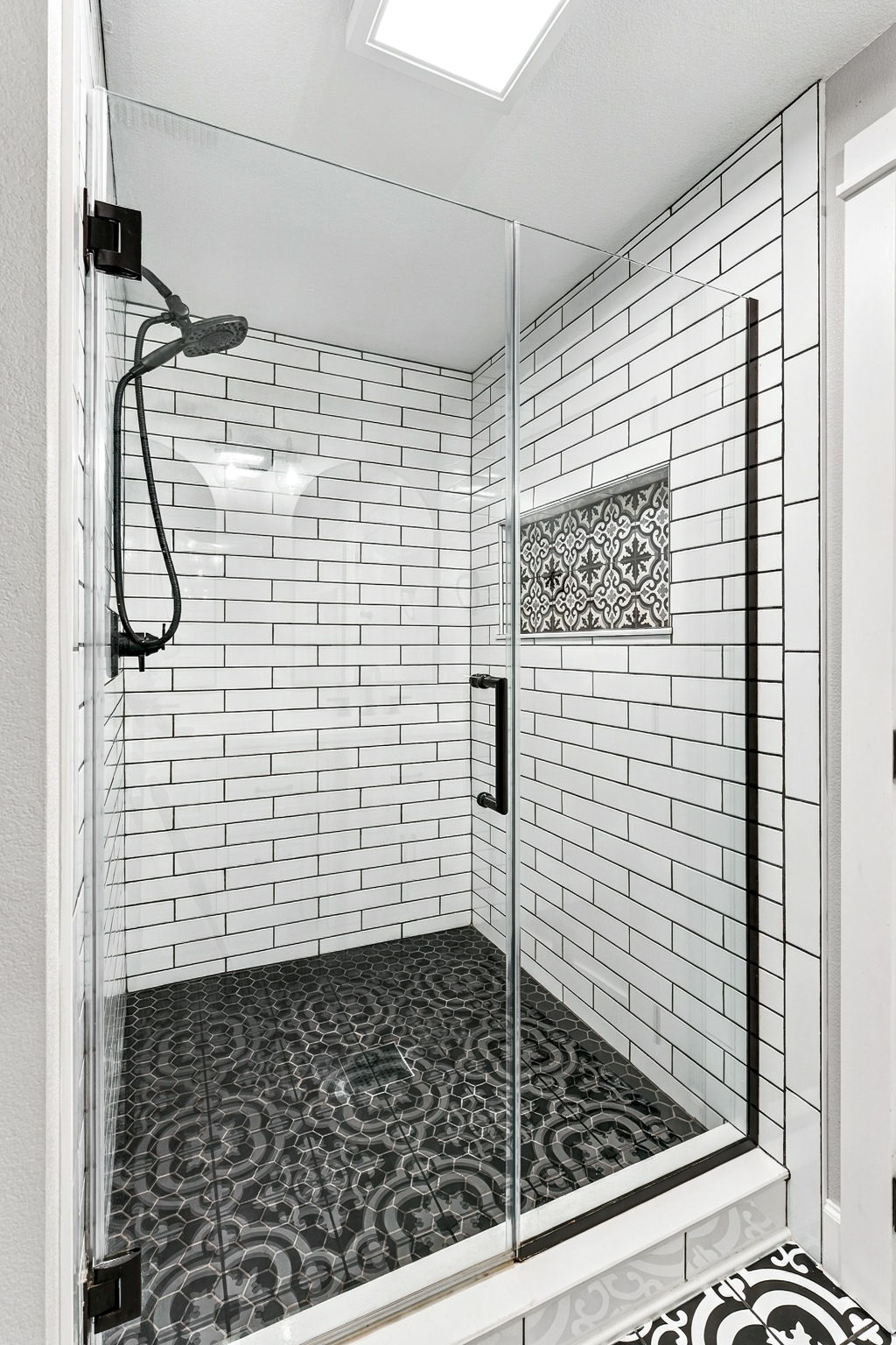  Photo 23