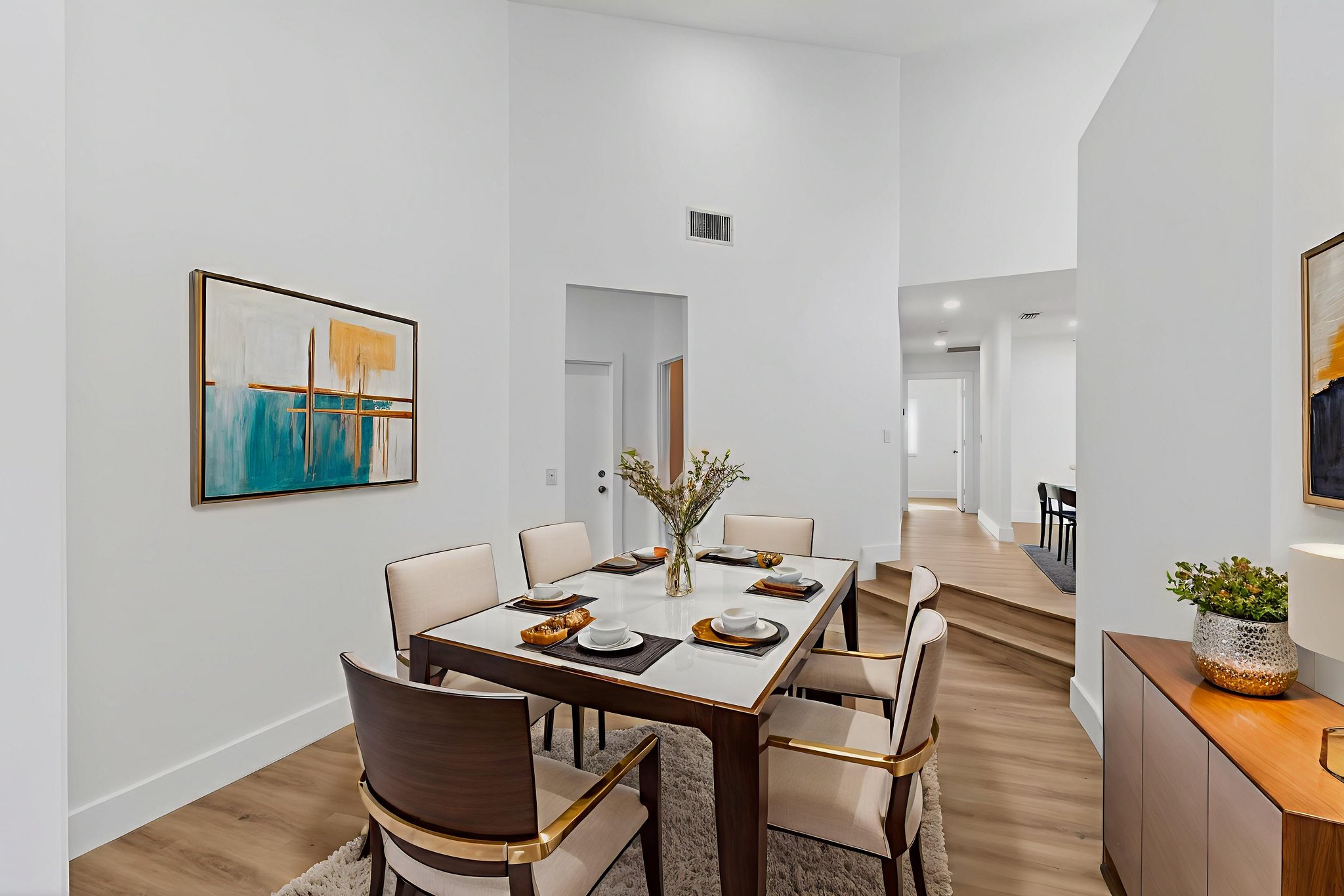 DSC_0508 virtually staged.jpeg