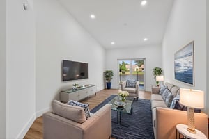 DSC_0467 virtually staged.jpeg