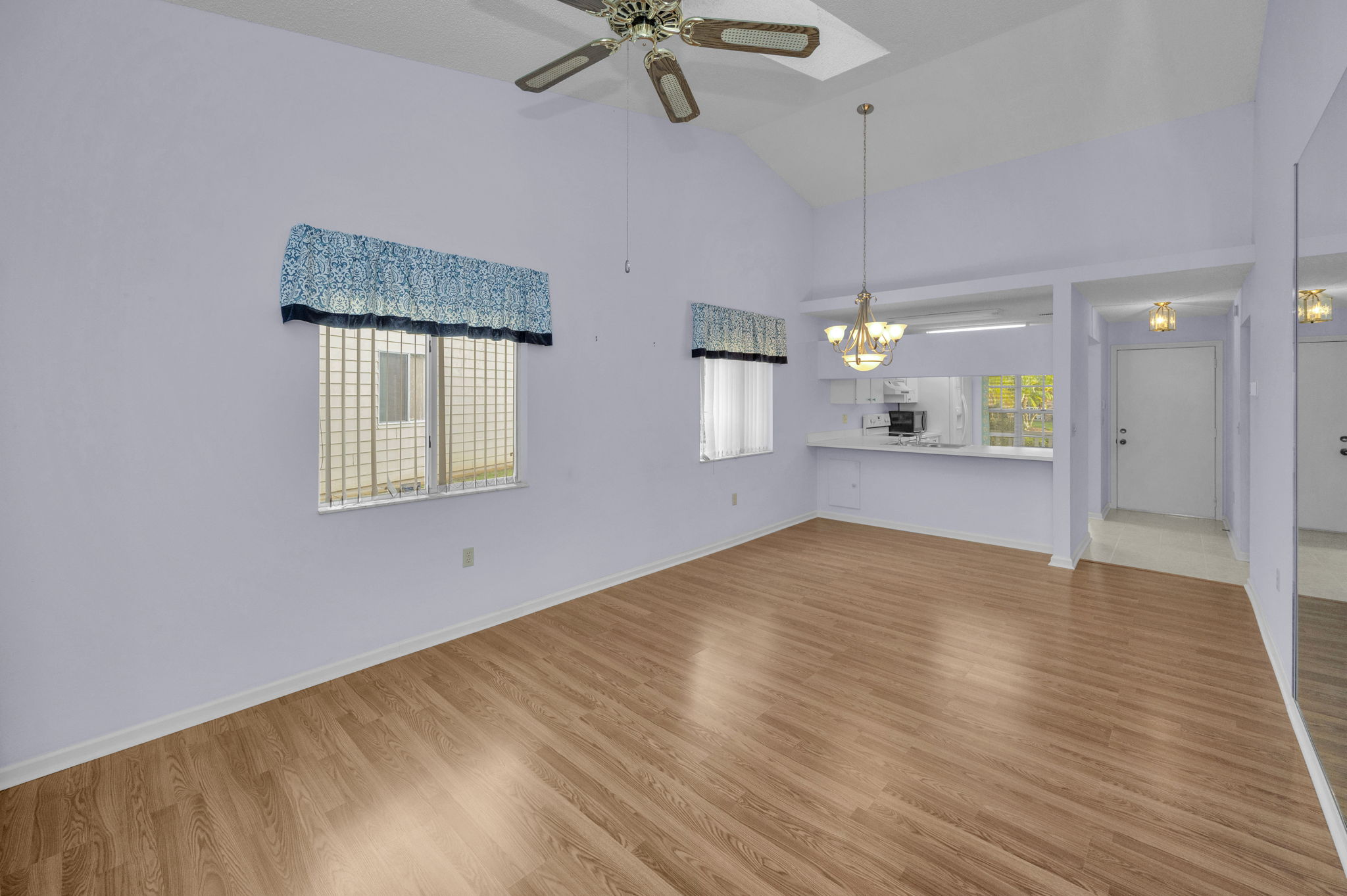 Living Room4