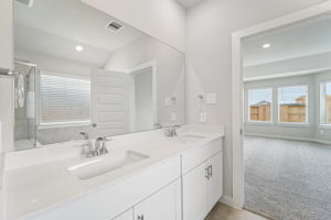 Houston-Massey Oaks-6429 Green Enclave Trail, Pearland, TX 77584-016