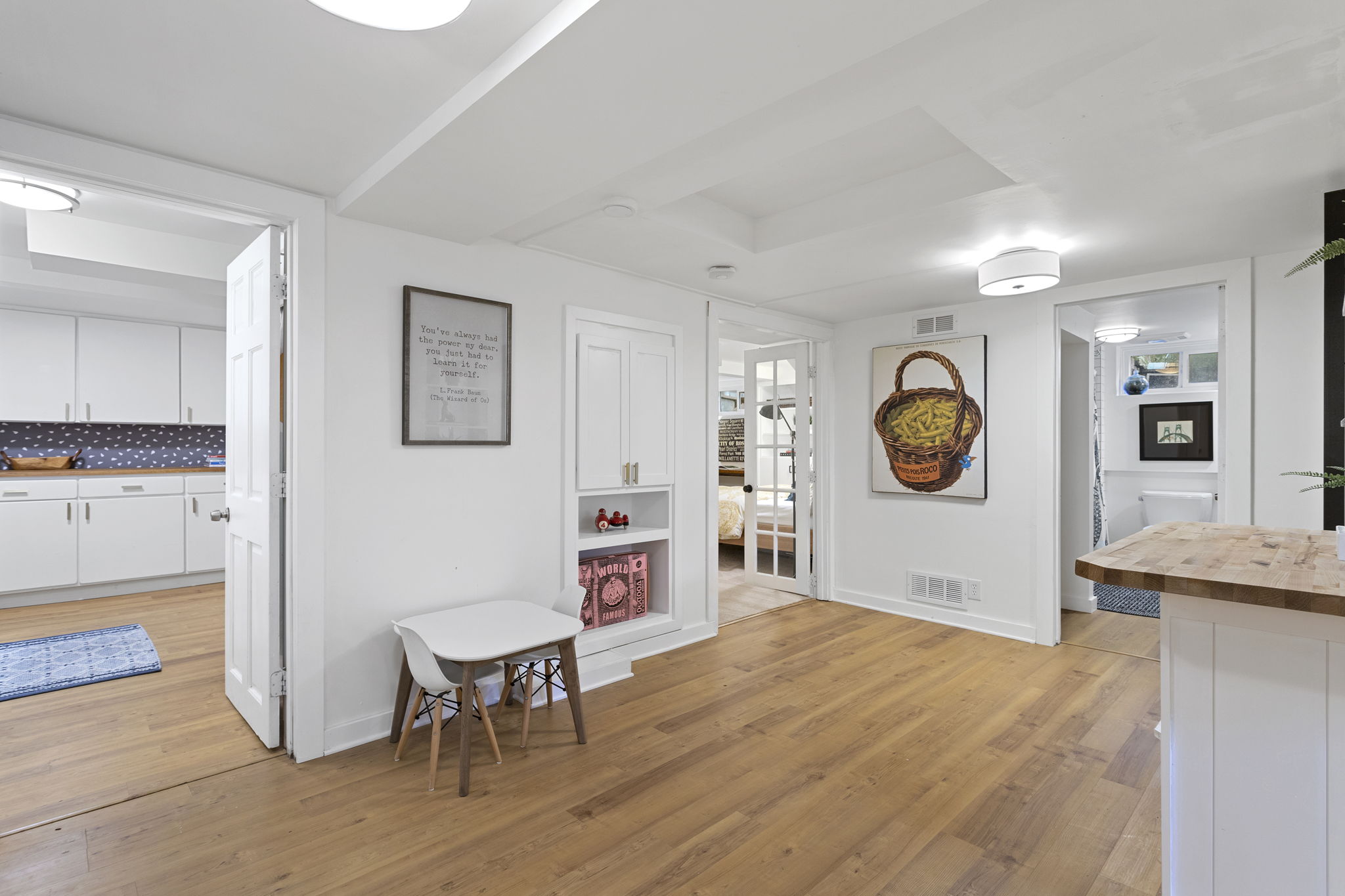 6429 N Commercial Ave, Portland, OR 97217, USA Photo 34