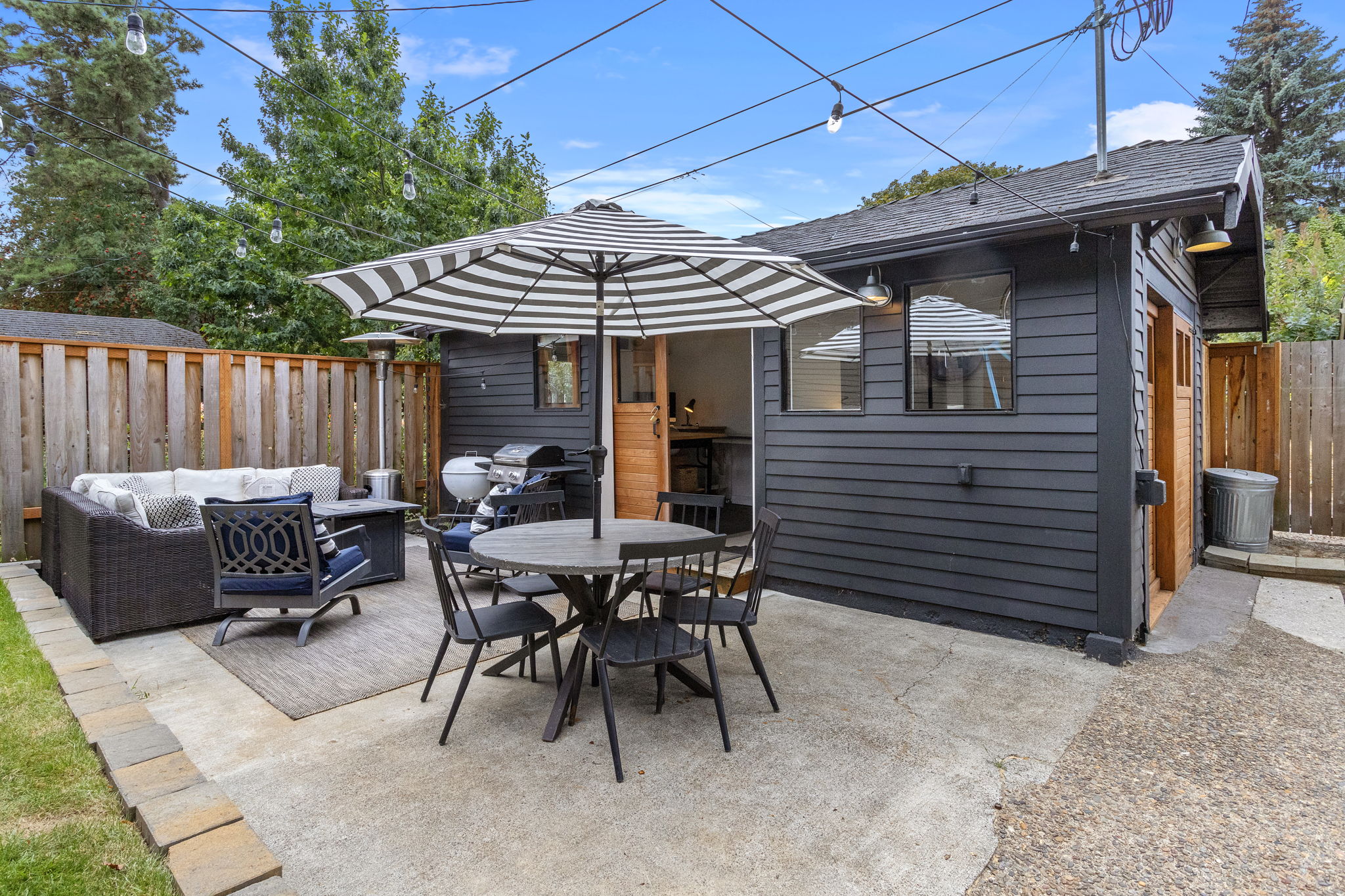 6429 N Commercial Ave, Portland, OR 97217, USA Photo 51