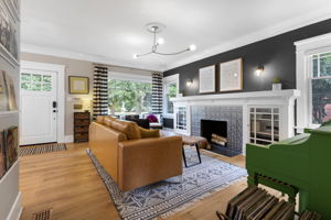 6429 N Commercial Ave, Portland, OR 97217, USA Photo 4