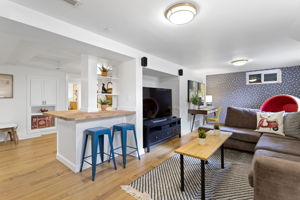 6429 N Commercial Ave, Portland, OR 97217, USA Photo 30