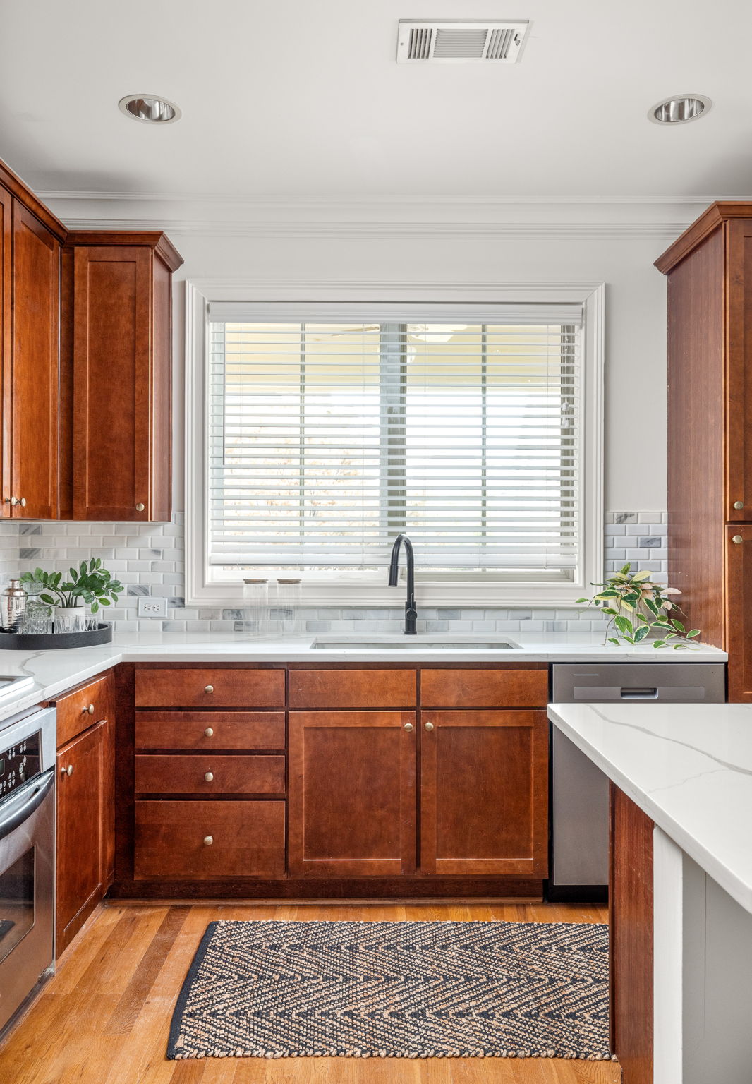 20251028_6430chariot_nassar040