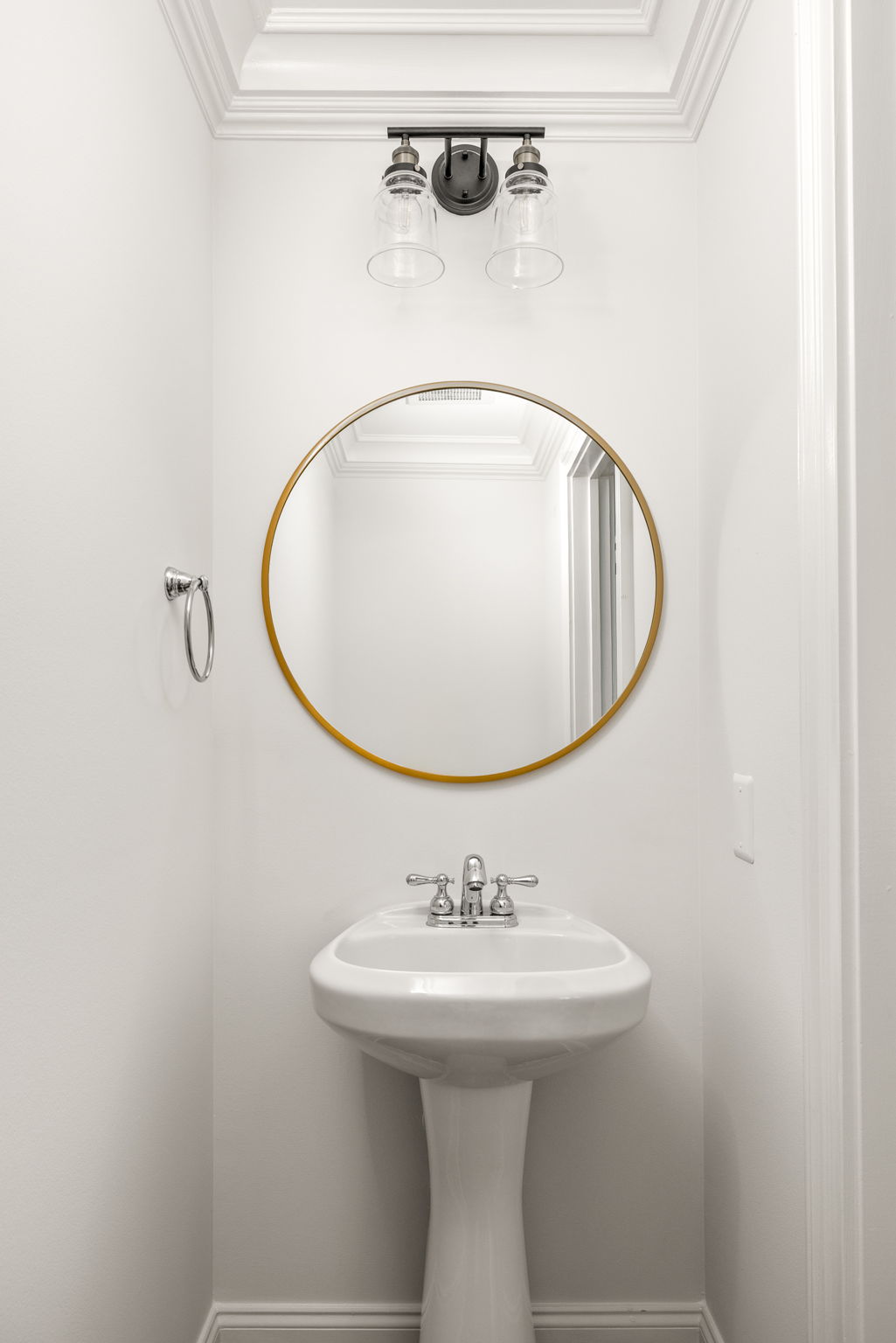 20251028_6430chariot_nassar057