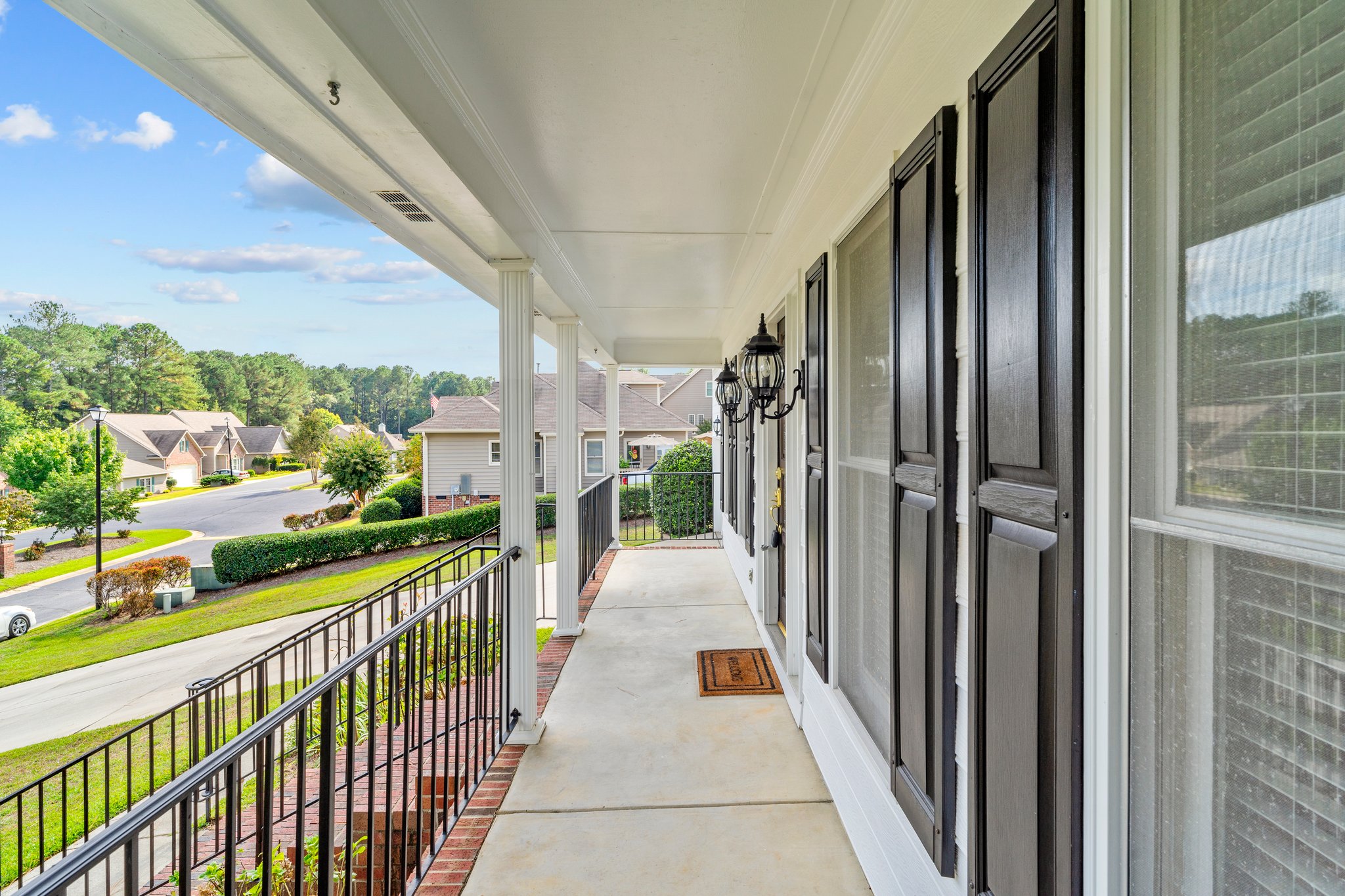 Front Porch/Entrance 3