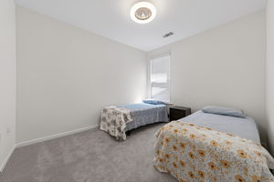  Photo 37