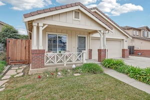 Aspenwood Way-S1402-003.jpg