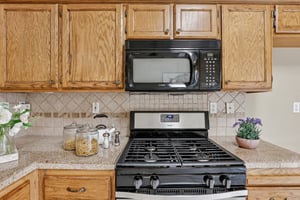 Aspenwood Way-S1402-021.jpg