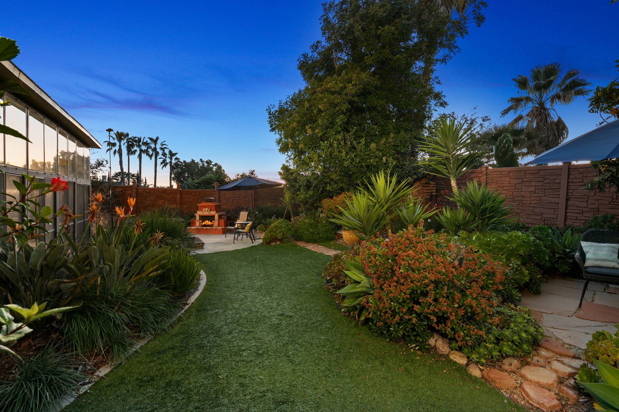 6433 La Paloma St-135