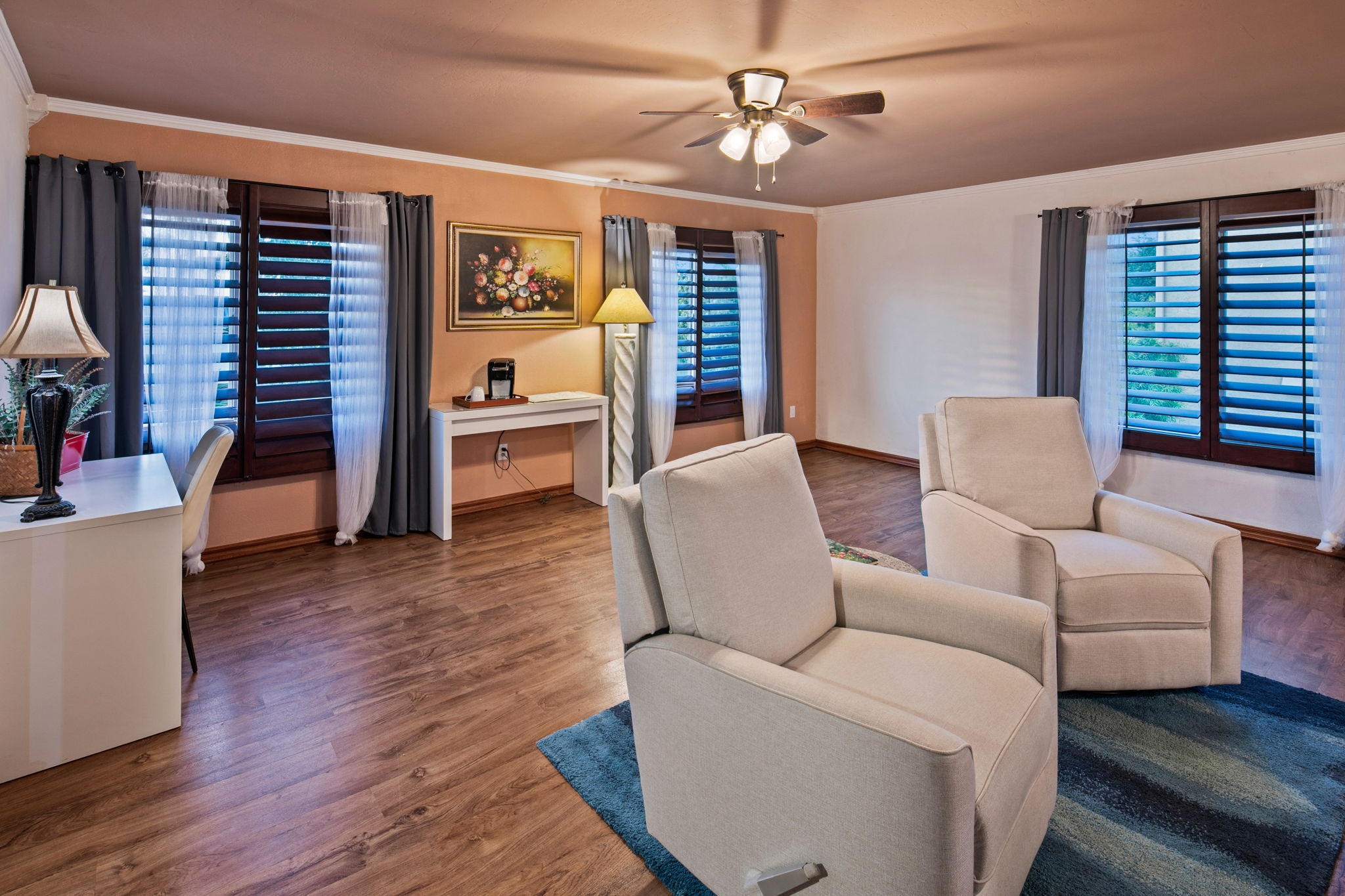 6433 La Paloma St-115