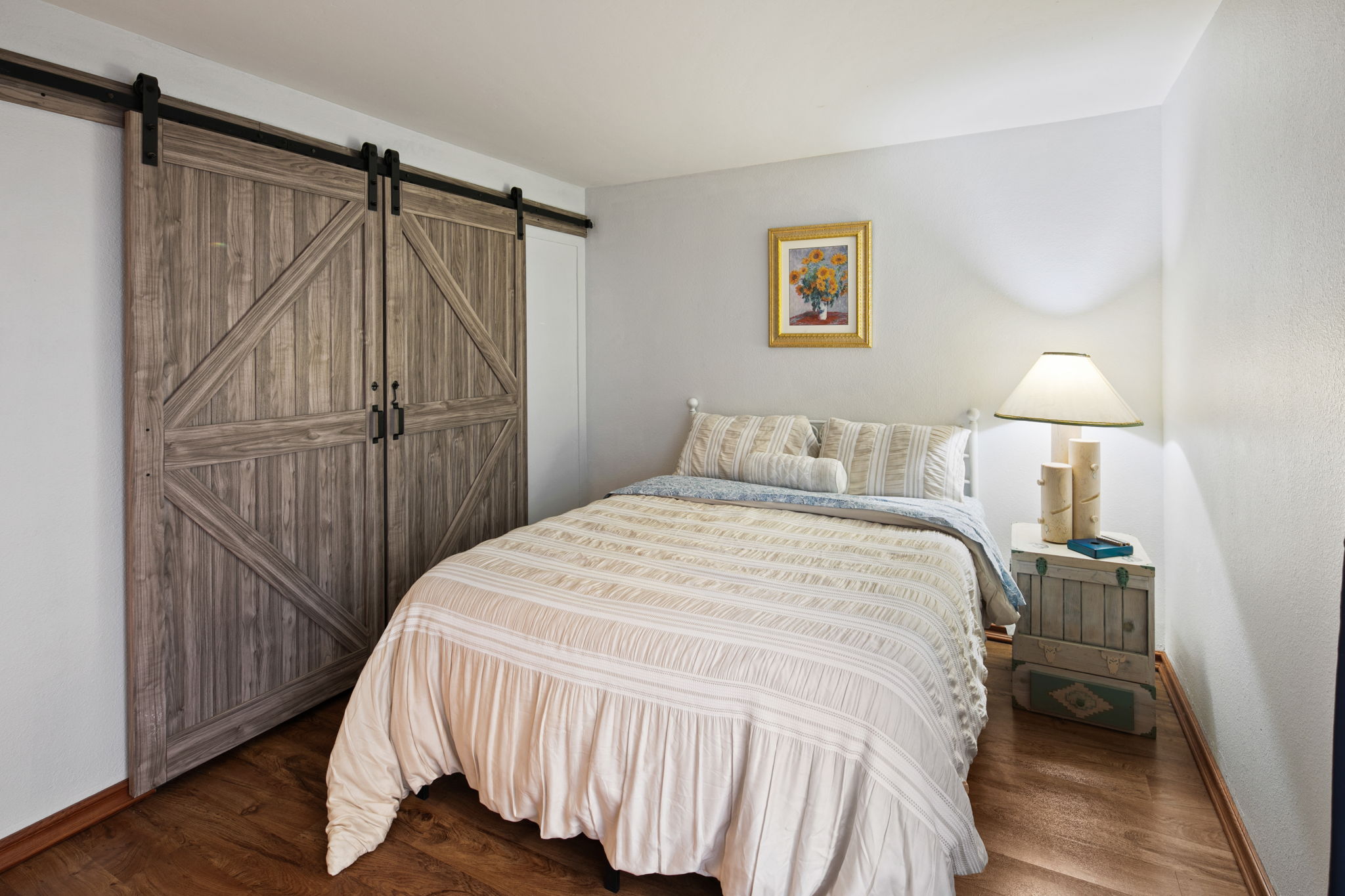 6433 La Paloma St-97